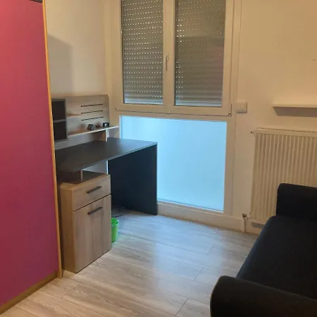 Hermès à Séjour chez l'habitant *