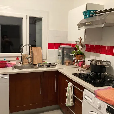 Проживание в семье Chez L'habitante Hermes A *