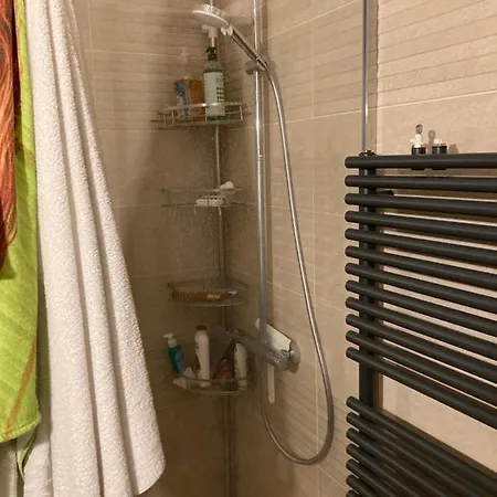 Chez L'habitante Hermes A Homestay Blagnac